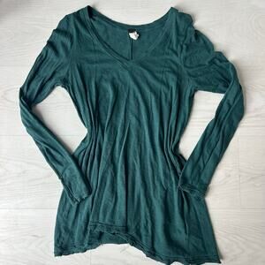 We the Free Teal Oversized Slouchy Longline V-Neck Distressed T-Shirt Size M
